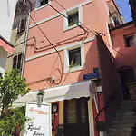 Apartament Nina *